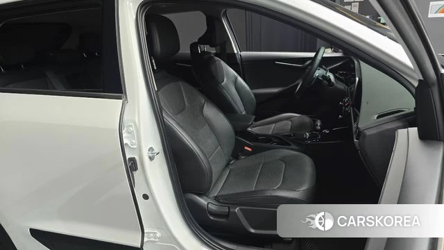 Kia Di Ol Nu Niro id 4469687 из Кореи 18