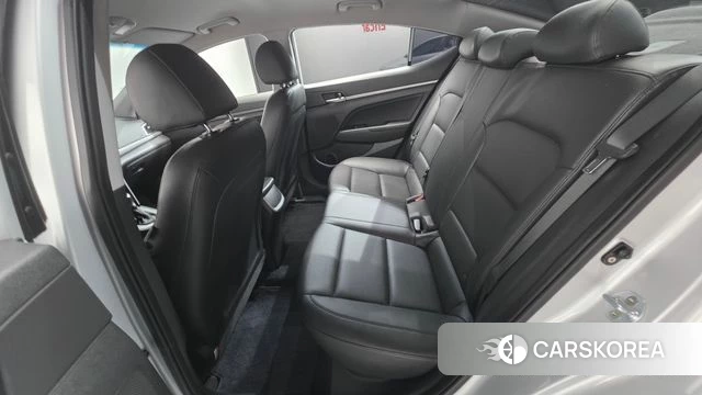 Hyundai Avante AD id 4491143 из Кореи 18