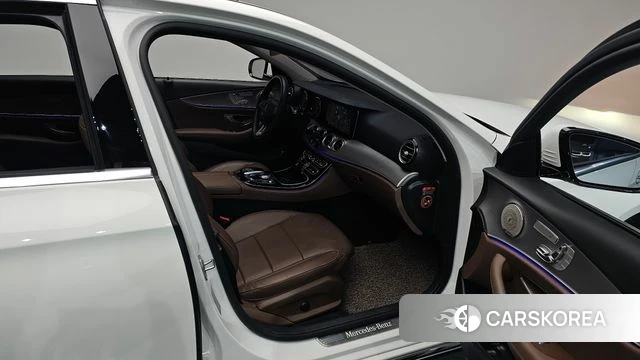 Mercedes-Benz E-Class W213 id 4295183 из Кореи 18