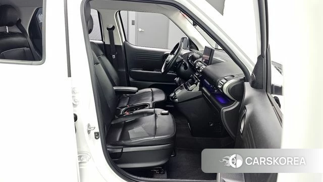 Hyundai Casper id 4428735 из Кореи 18