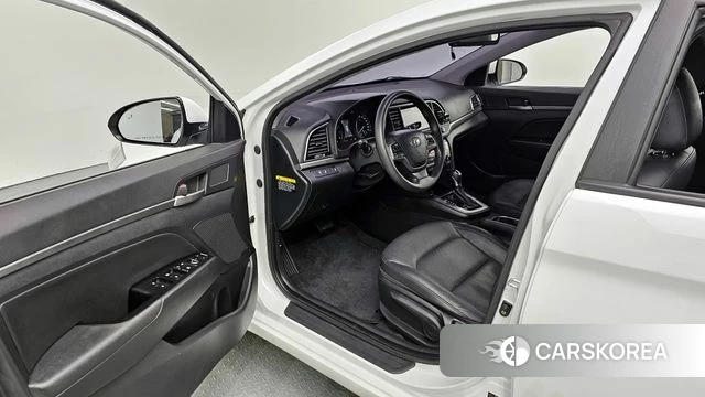 Hyundai Avante AD id 4345781 из Кореи 18