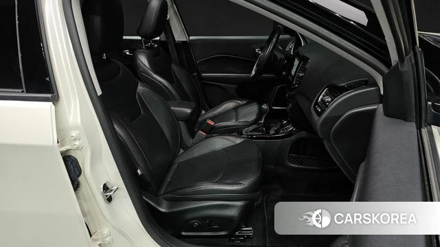 Jeep Compass 2nd Generation id 4225439 из Кореи 18