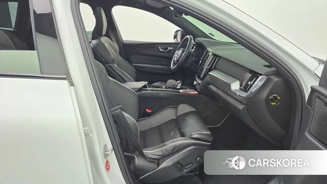 Volvo XC60 second Generation id 4317285 из Кореи 18