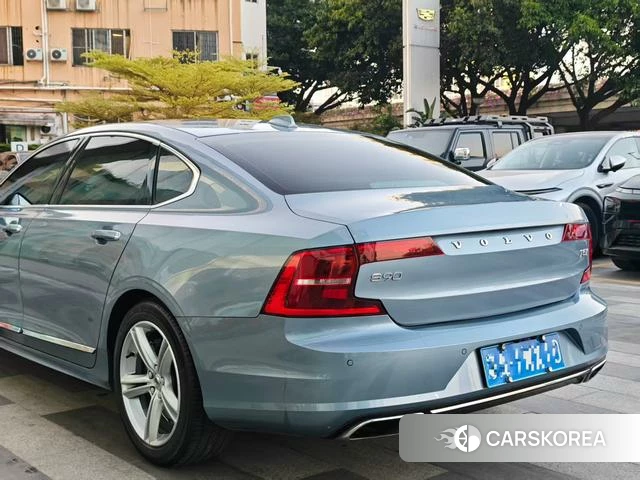 Volvo S90 id 4221602 из Китая 18