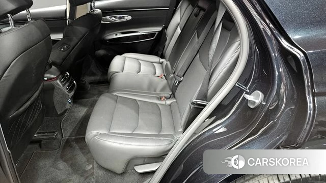 Genesis GV70 id 4202758 из Кореи 18