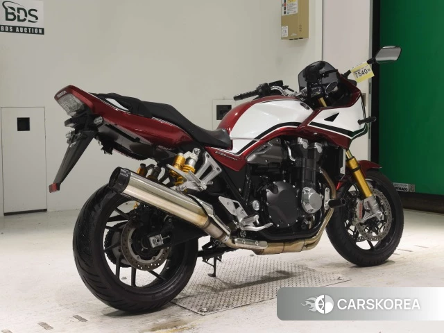 Проданный Honda CB1300SF BOLDOR SP 2021 из Японии, фото 2