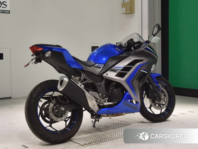 Проданный Kawasaki NINJA 250 ABS 2016 из Японии, фото 2