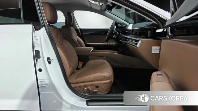 Hyundai Grandeur Hybrid (GN7) id 4897847 из Кореи 18