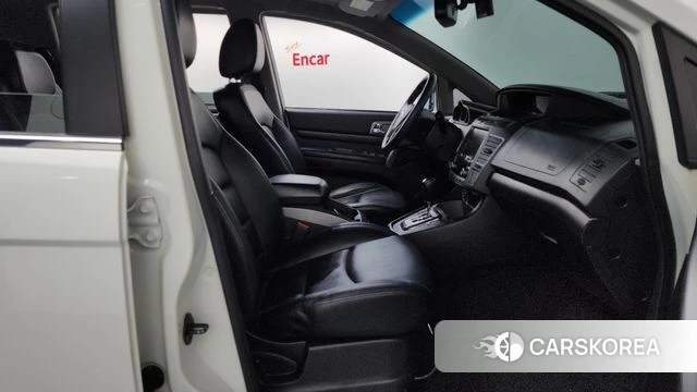 Ssangyong Korando Turismo id 4378179 из Кореи 18