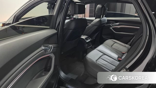 Audi e-Tron id 4740431 из Кореи 18