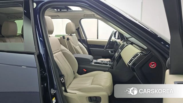 Land Rover Discovery 5 id 4760345 из Кореи 18