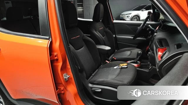 Jeep Renegade id 4755279 из Кореи 18