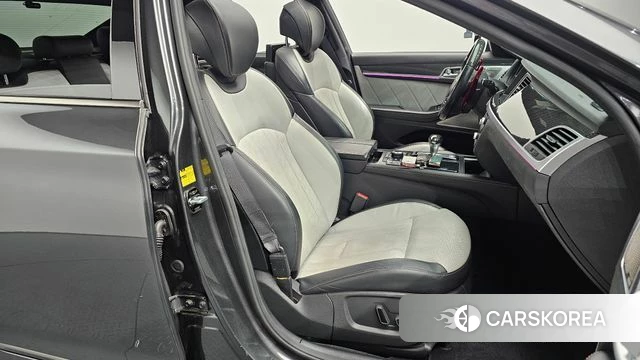 Genesis G80 id 4390544 из Кореи 18