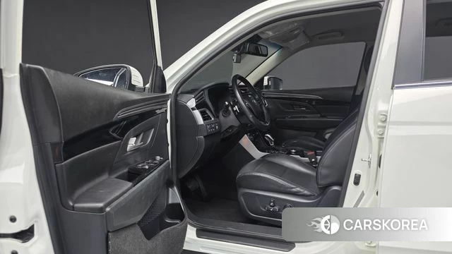 Ssangyong Beautiful Korando id 4293359 из Кореи 18