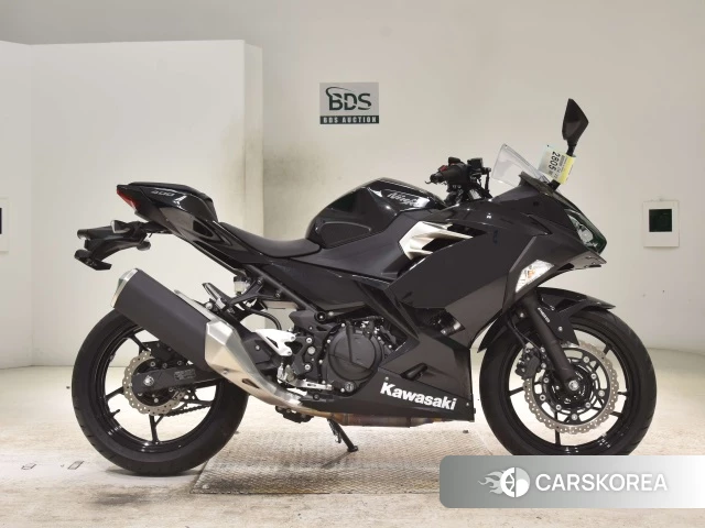 Kawasaki NINJA 400 id 3946994 из Японии 17