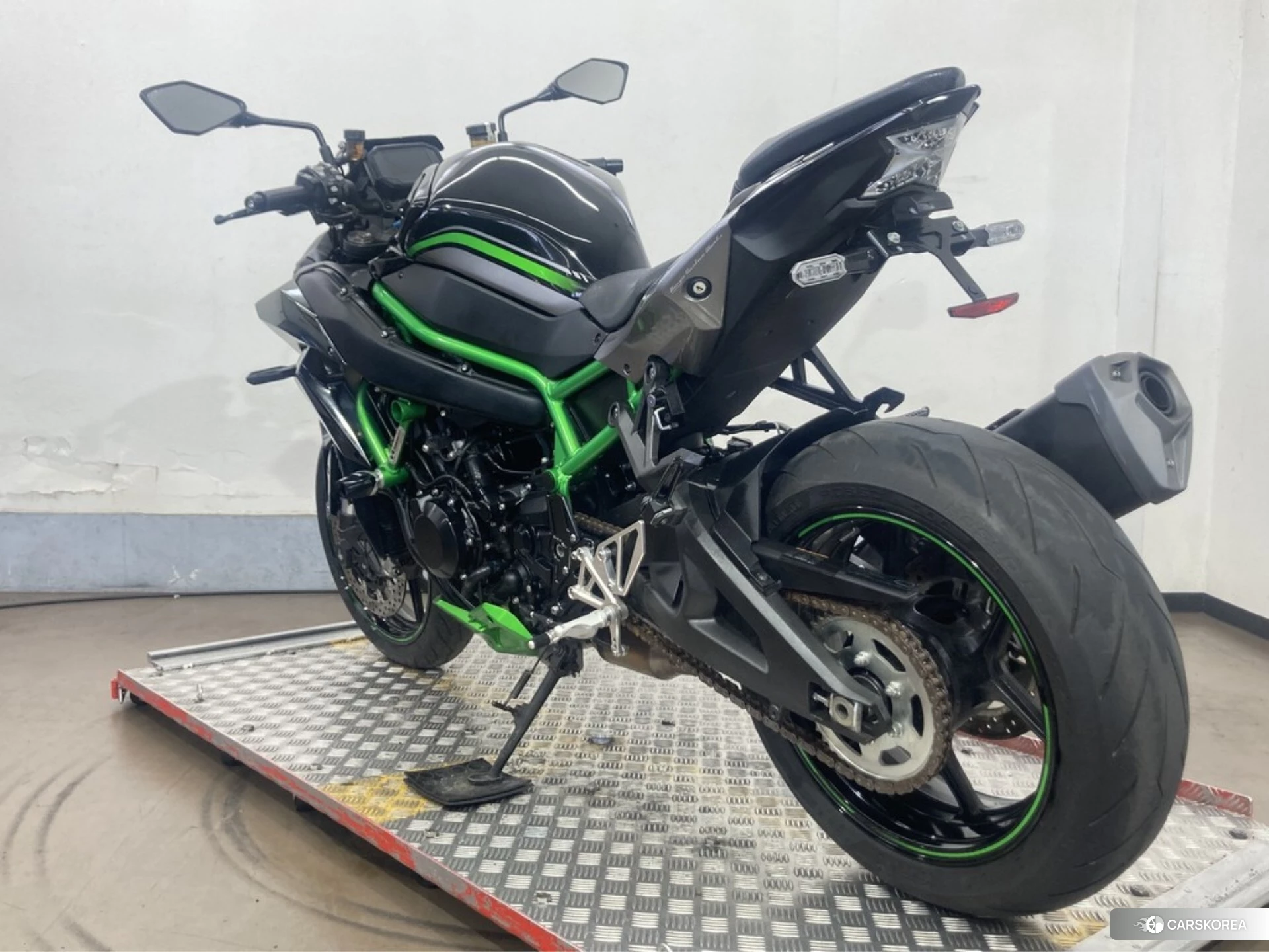 Kawasaki Z H2 id 3947699 из Японии 18