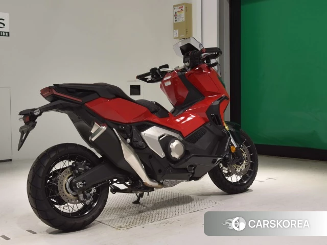 Проданный Honda X-ADV 750 2022 из Японии, фото 2