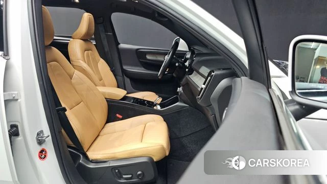 Volvo XC40 id 4371128 из Кореи 18