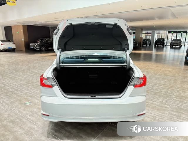 Toyota Camry id 4262258 из Китая 18