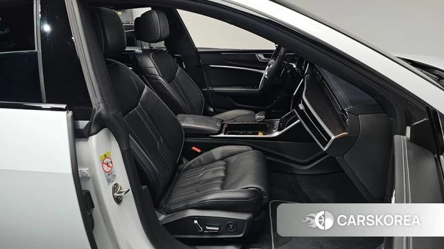 Audi A7 (4K) id 4624596 из Кореи 18