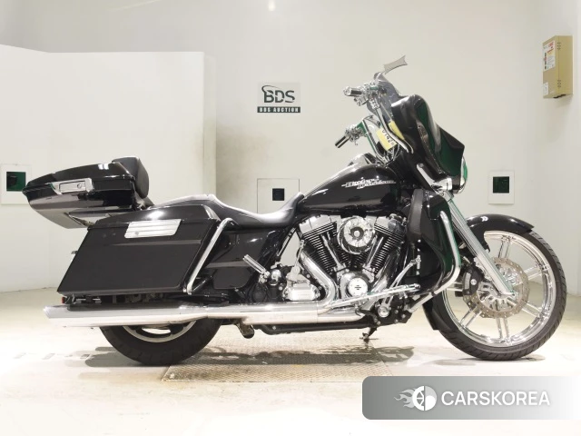 Harley-Davidson Street Glide FLHX1690 id 3947664 из Японии 18