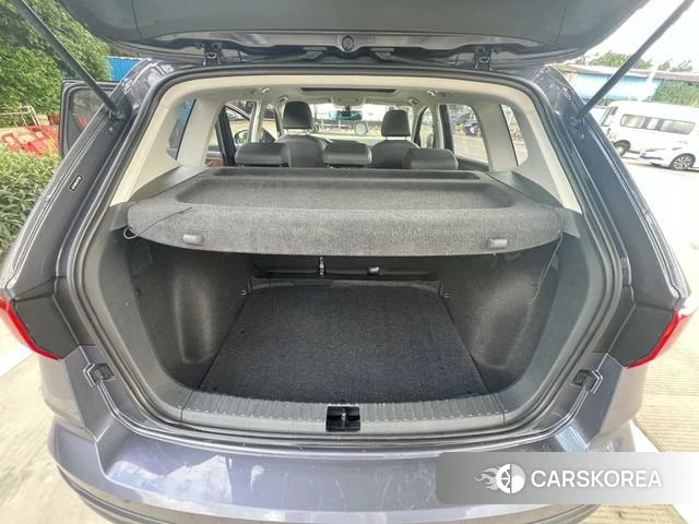 Volkswagen Tuyue id 4321365 из Китая 18