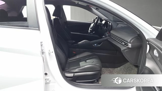 Hyundai Avante Hybrid (CN7) id 4423628 из Кореи 18