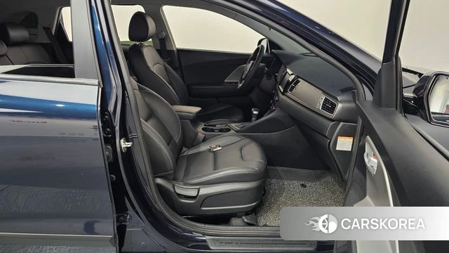 Kia Niro id 4390597 из Кореи 18