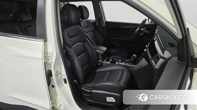 Ssangyong Beautiful Korando id 4593777 из Кореи 18