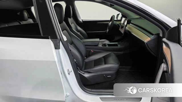 Tesla Model Y id 4607857 из Кореи 18