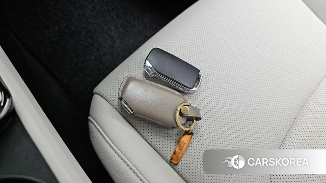 Kia Sportage 5th Generation Hybrid id 4650035 из Кореи 18