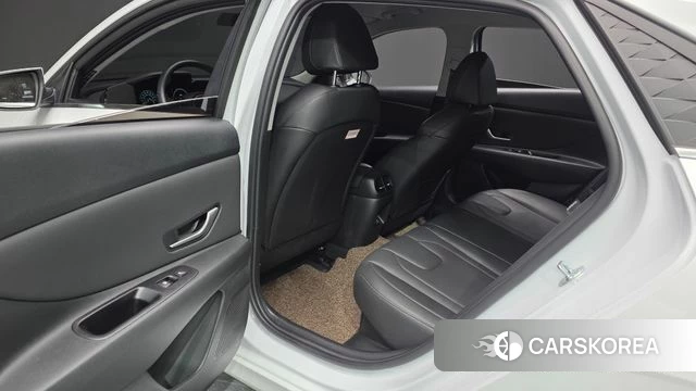 Hyundai The New Avante Hybrid (CN7) id 4185623 из Кореи 18