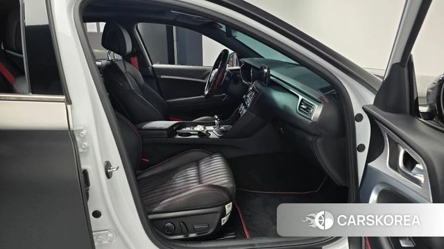 Genesis The New G70 id 4186553 из Кореи 18