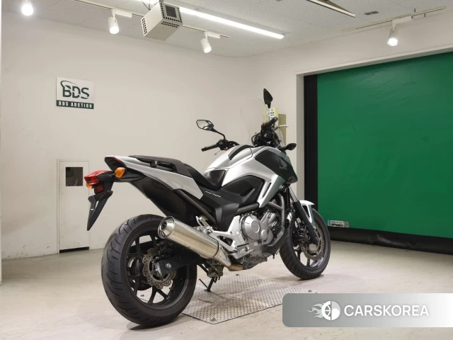 Проданный Honda NC700X ABS 2012 из Японии, фото 2