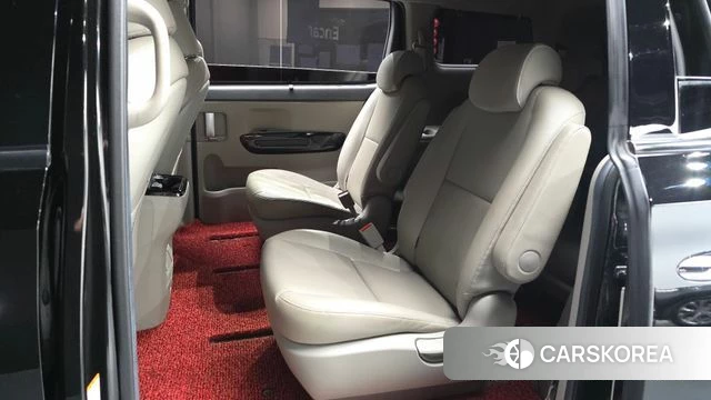 Kia All New Carnival id 4430625 из Кореи 18