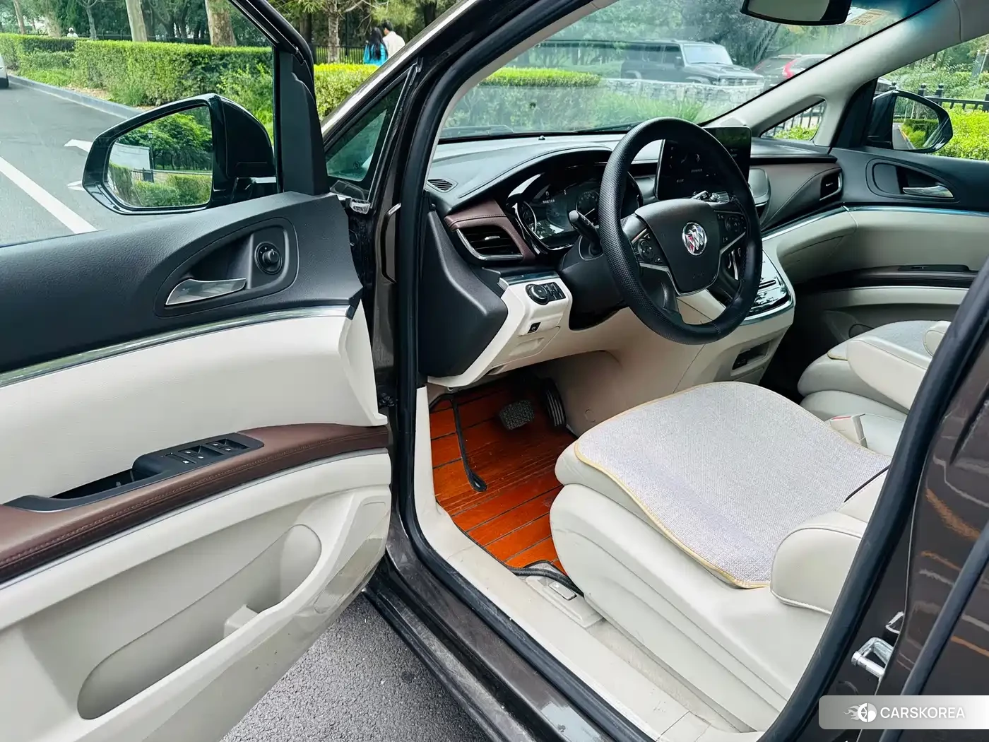 Buick GL8 id 4565403 из Китая 18