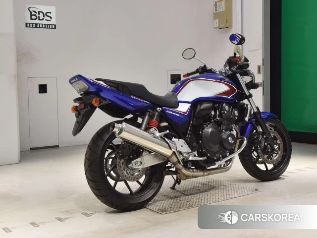 Проданный Honda CB400SF ABS 2019 из Японии, фото 2