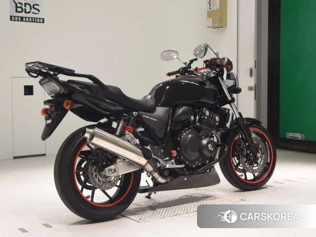 Проданный Honda CB400SF ABS 2018 из Японии, фото 2