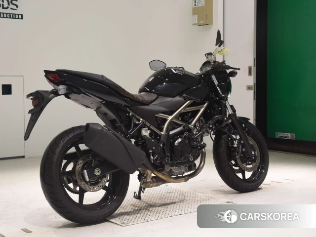 Проданный Suzuki SV650X 2023 из Японии, фото 2