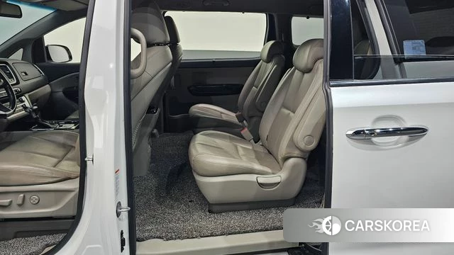 Kia The New Carnival id 4485837 из Кореи 18