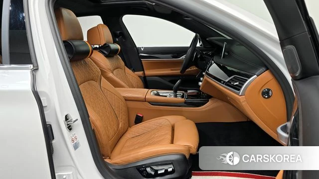 BMW 7 Series (G11) id 4284121 из Кореи 18