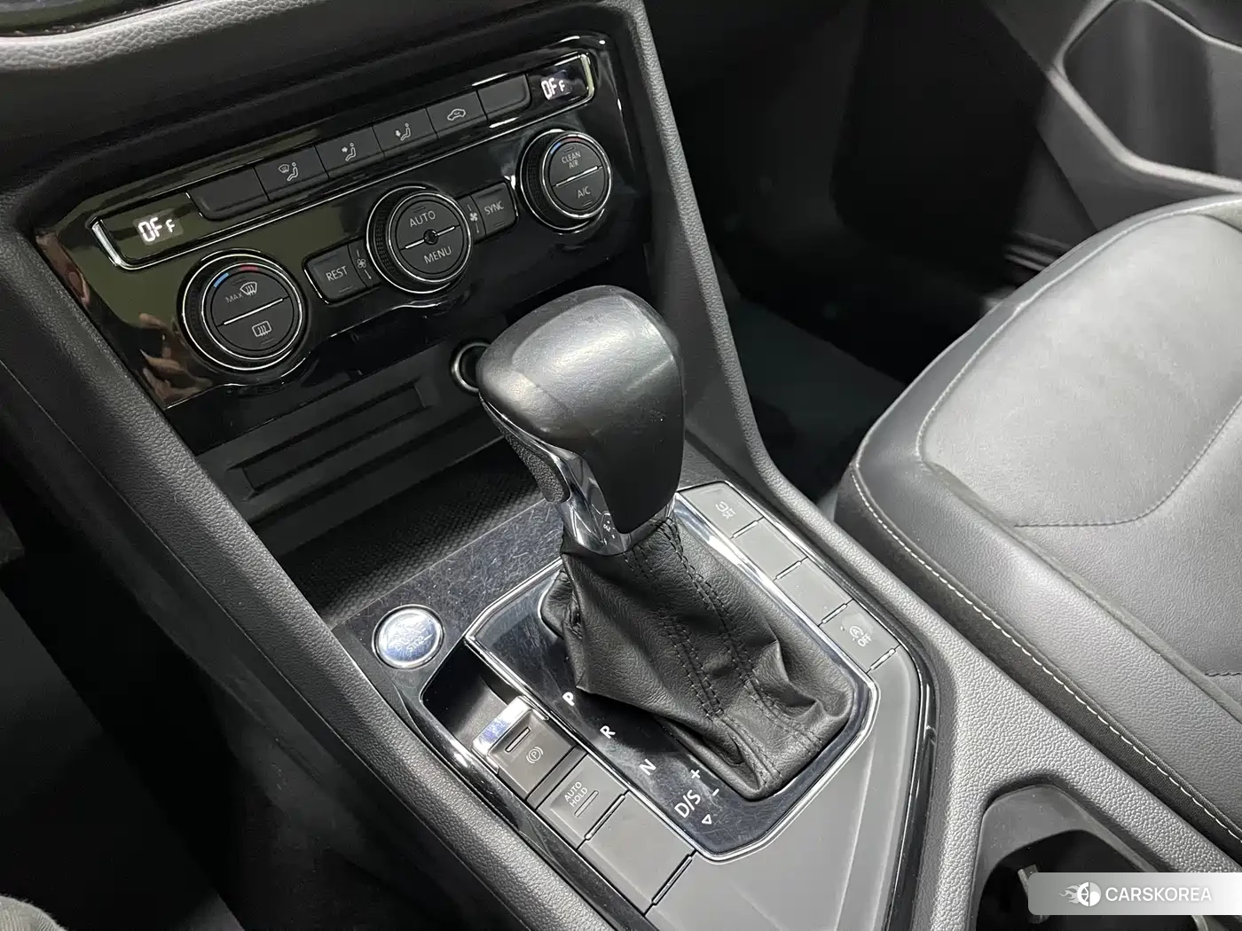 Volkswagen Tiguan L id 4607152 из Китая 18