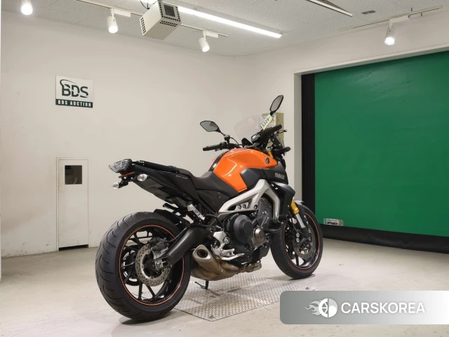 Проданный Yamaha MT-09 2015 из Японии, фото 2