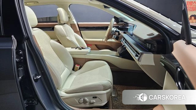 Hyundai Grandeur (GN7) id 4428226 из Кореи 18