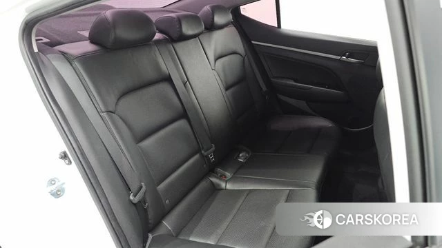 Hyundai Avante AD id 4508732 из Кореи 18