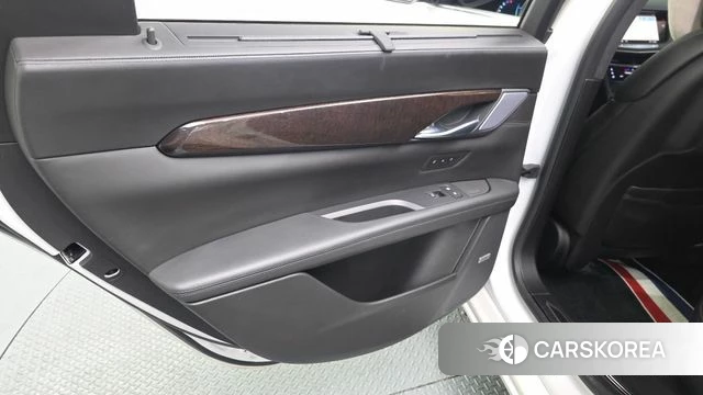 Cadillac CT6 id 4331309 из Кореи 18