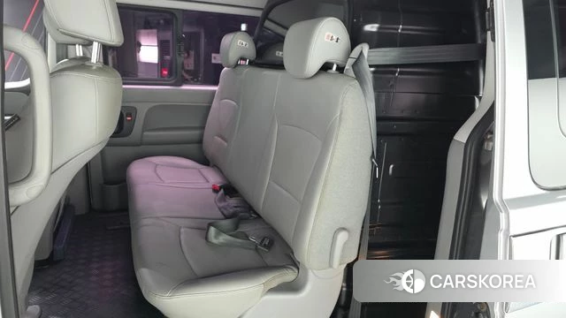 Hyundai The New Grand Starex id 4698836 из Кореи 18