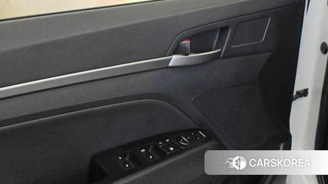 Hyundai Avante AD id 4850031 из Кореи 18