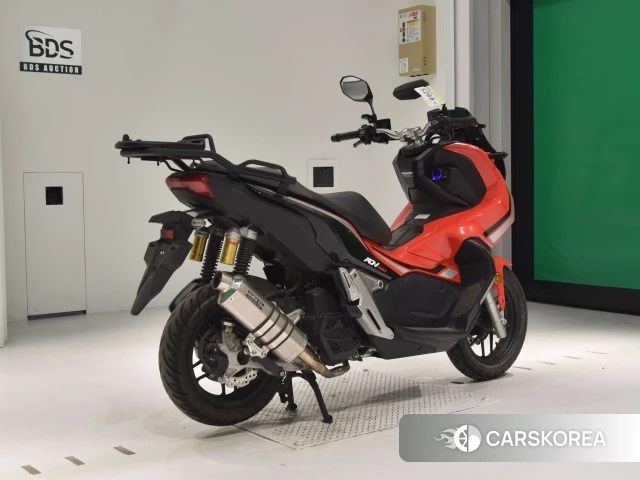 Проданный Honda ADV150 2019 из Японии