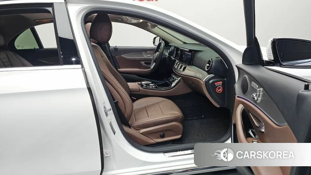 Mercedes-Benz E-Class W213 id 4615171 из Кореи 18
